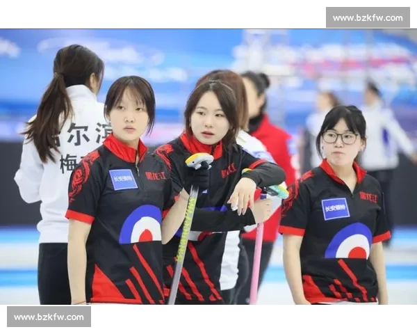 电竞女神闪耀赛场,巾帼不让须眉魅力四射!